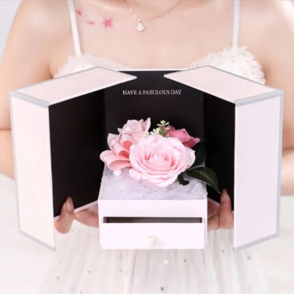 Joyero con rosa artificial de jabón perfumado y soporte para collar; regalo festivo para chicas y detalle romántico de boda.