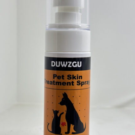 Spray antibacteriano y antipulgas y garrapatas ultraeficaz y ultrapotente para gatos y perros.