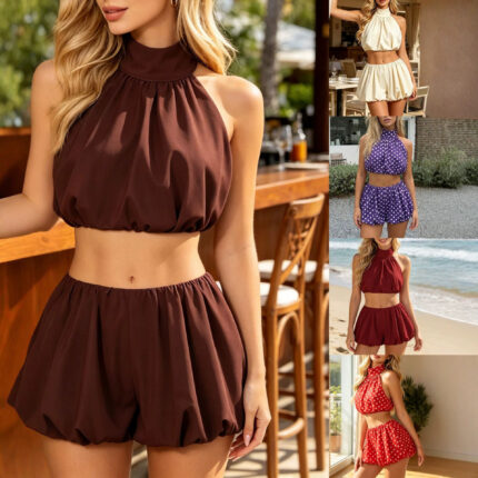 Conjunto de dos piezas de lunares: top sin mangas y pantalón corto abullonado